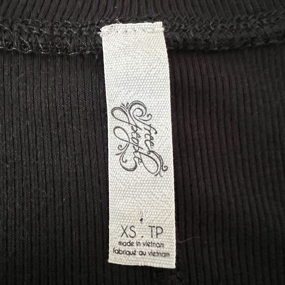 Free People Shirt Womens X-Small Black Ribbed Knit Long Sleeve Scoop Neck Tunic - Picture 3 of 6